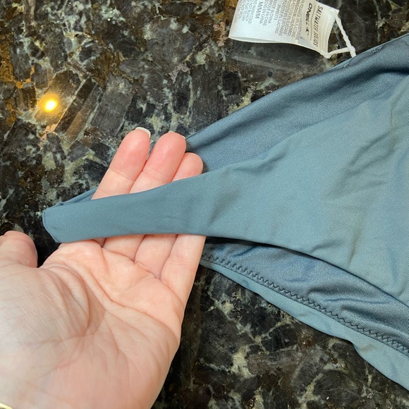 NET O’Neill bikini bottoms - Picture 2 of 5